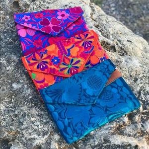 Mexican embroidered clutch
